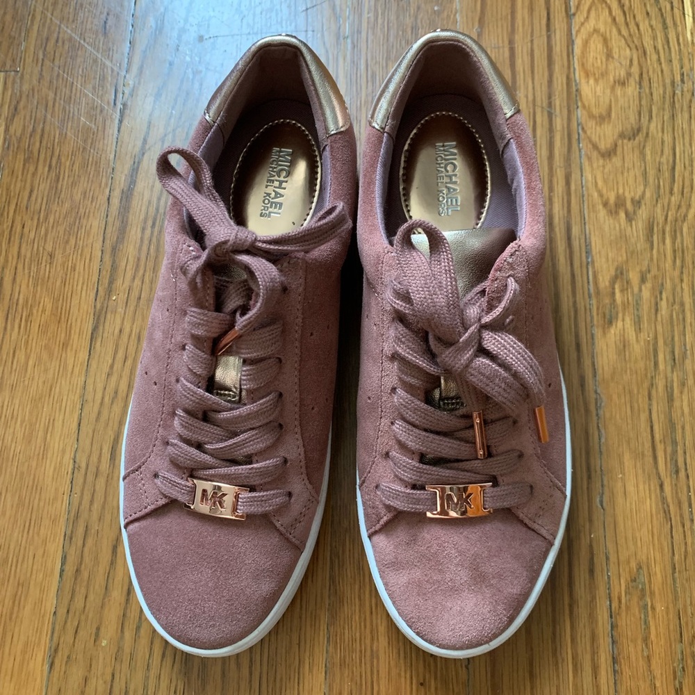 Authentic Michael Kors Shoes in Rose Gold/Mauve 5M